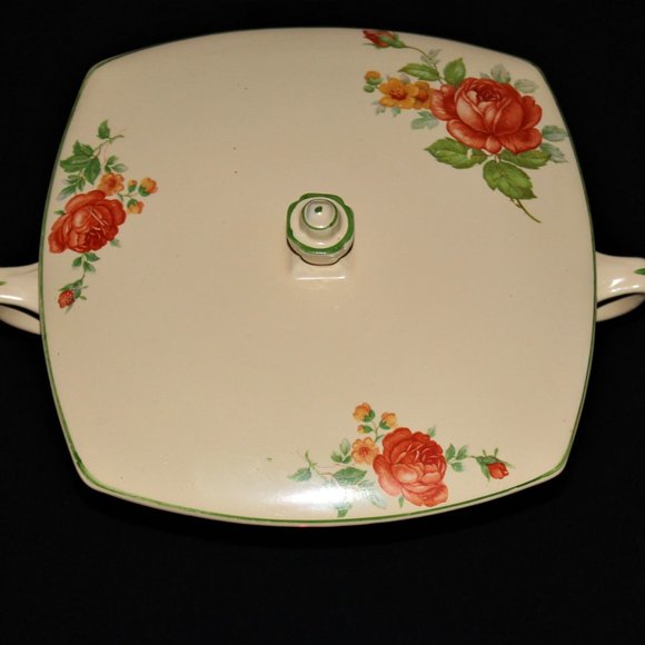 Vintage Madame Gautier Vegetable Bowl From Homer Laughlin | Footed and Lidded - Picture 3 of 8